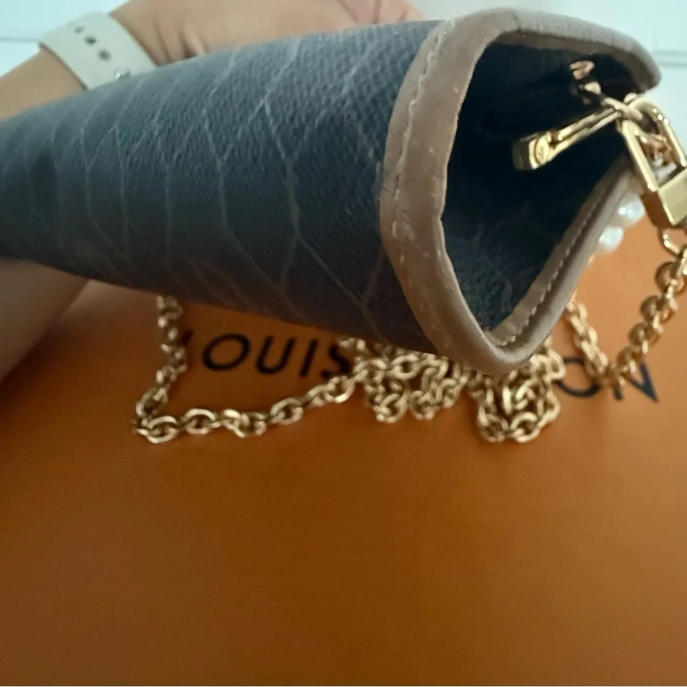 Vintage Dior small purse - Picture 5 of 9